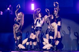 IRENE & SEULGI (ไอรีน แอนด์ ซึลกิ) วง Red Velvet (เร้ด เวลเว็ท) เปล่งประกายพลังความสมดุลสมฐานะ "ยูนิตที่สมบูรณ์แบบ" ในคอนเสิร์ตครั้งแรกในไทย 2025 IRENE & SEULGI Concert Tour [ BALANCE ] in BANGKOK